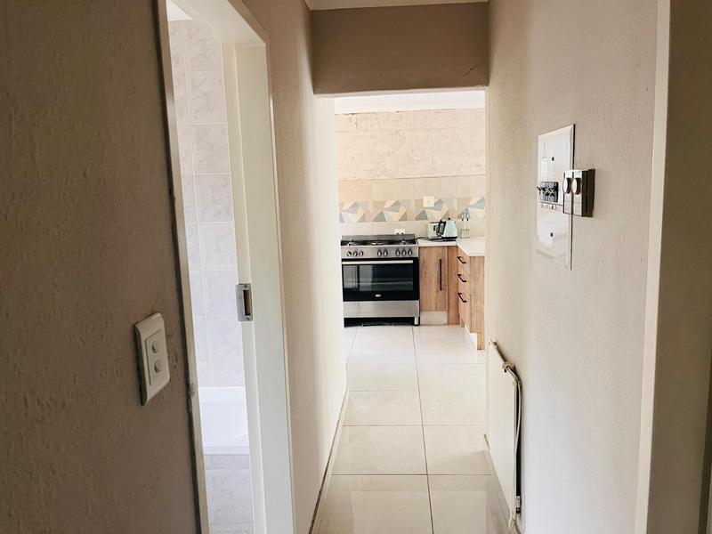 2 Bedroom Property for Sale in Van Riebeeck Park Gauteng