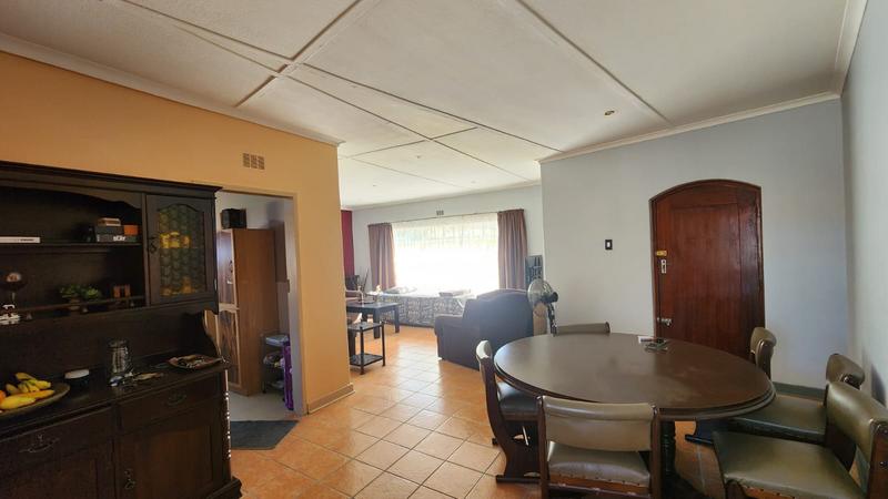 To Let 3 Bedroom Property for Rent in Hillshaven Gauteng