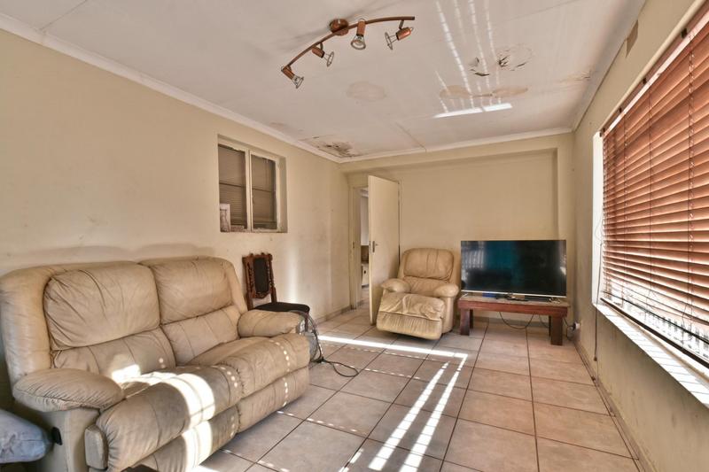 6 Bedroom Property for Sale in Sydenham Gauteng