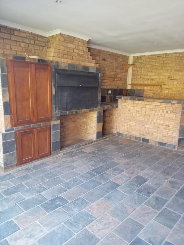 4 Bedroom Property for Sale in Amorosa Gauteng