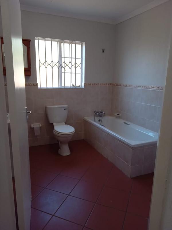 4 Bedroom Property for Sale in Amorosa Gauteng