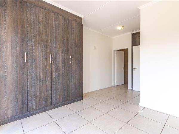 1 Bedroom Property for Sale in Olivedale Gauteng