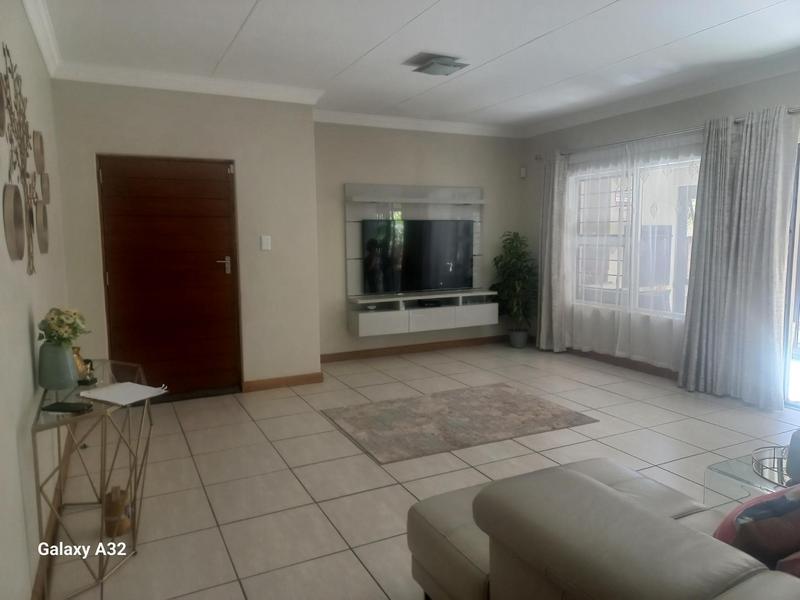 3 Bedroom Property for Sale in Brentwood Park Gauteng