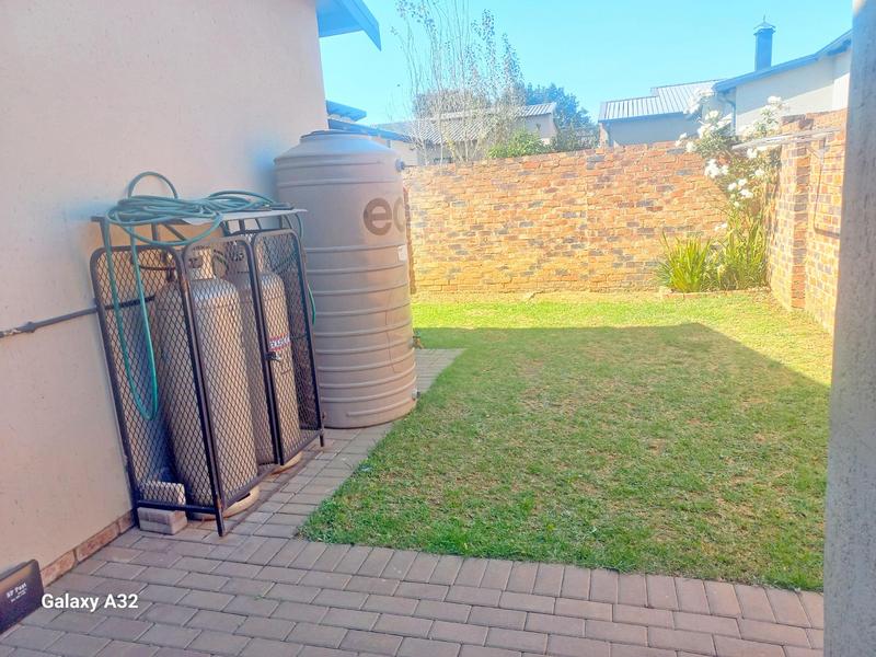 3 Bedroom Property for Sale in Brentwood Park Gauteng