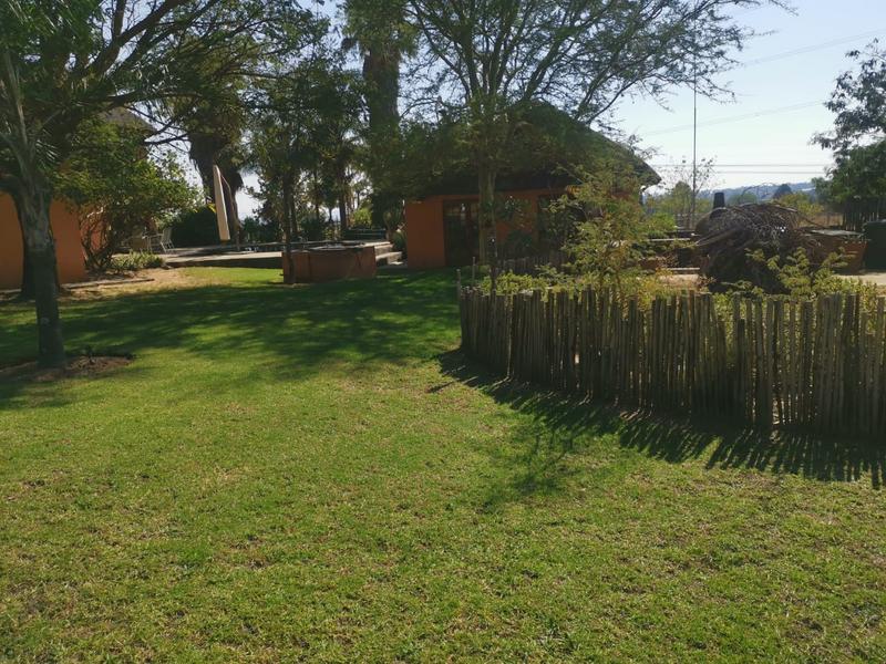 3 Bedroom Property for Sale in Knopjeslaagte Gauteng