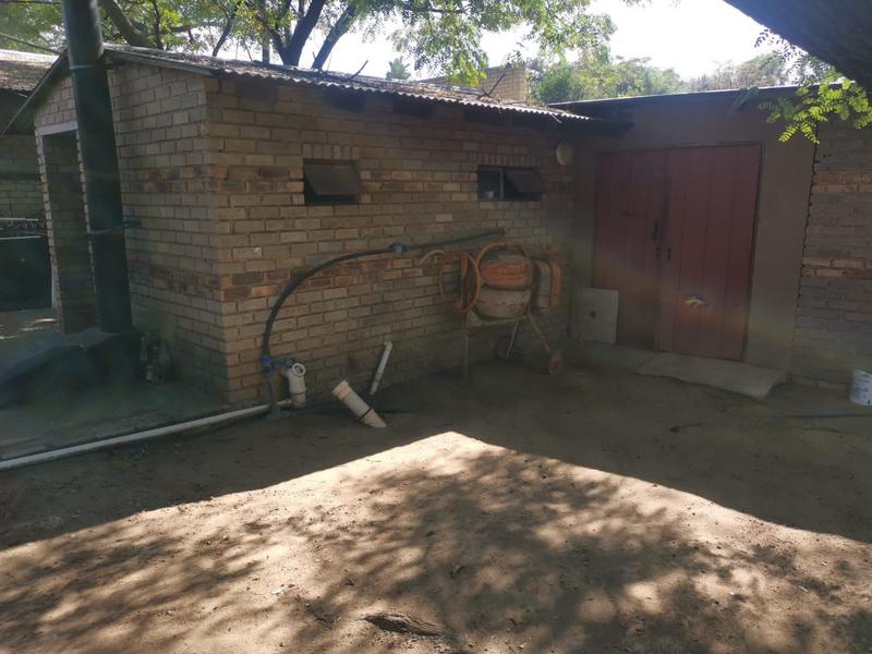 3 Bedroom Property for Sale in Knopjeslaagte Gauteng