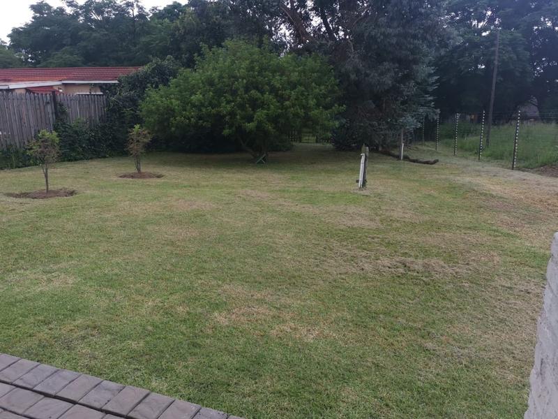 3 Bedroom Property for Sale in Knopjeslaagte Gauteng