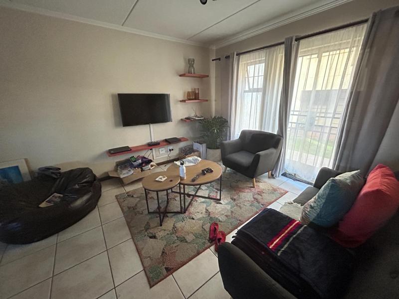 1 Bedroom Property for Sale in Summerfields Estate Gauteng