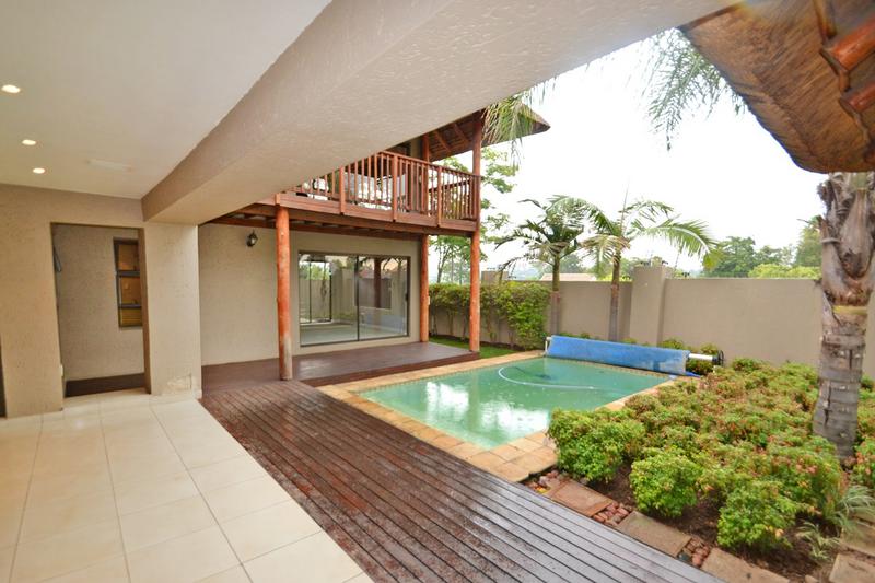 To Let 4 Bedroom Property for Rent in Woodmead Gauteng