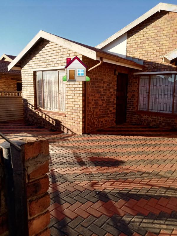 3 Bedroom Property for Sale in Sebokeng Unit 10 Gauteng