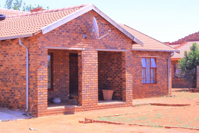 3 Bedroom Property for Sale in Ironside Gauteng