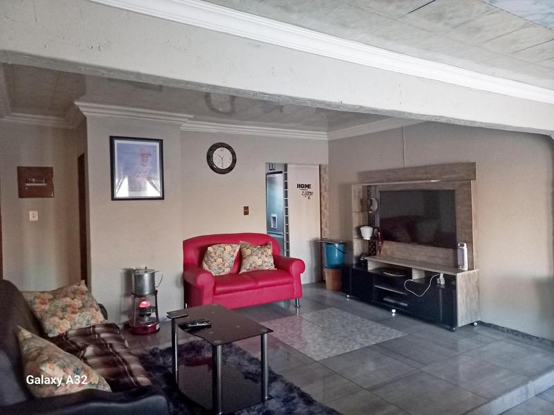 2 Bedroom Property for Sale in Maokeng Gauteng