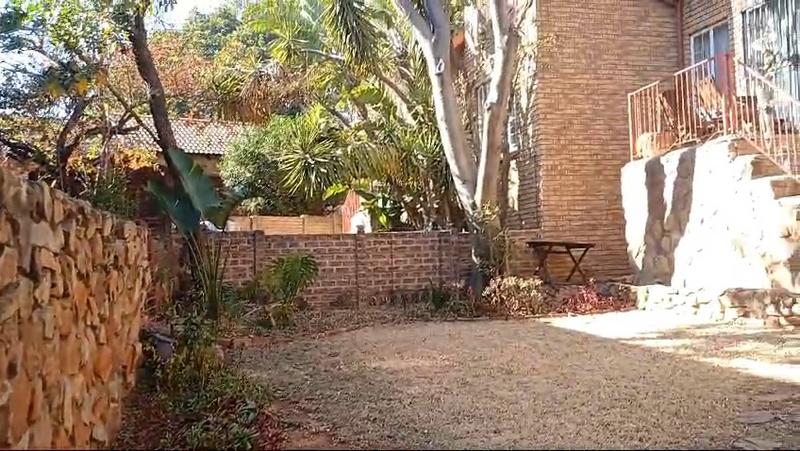 2 Bedroom Property for Sale in La Montagne Gauteng