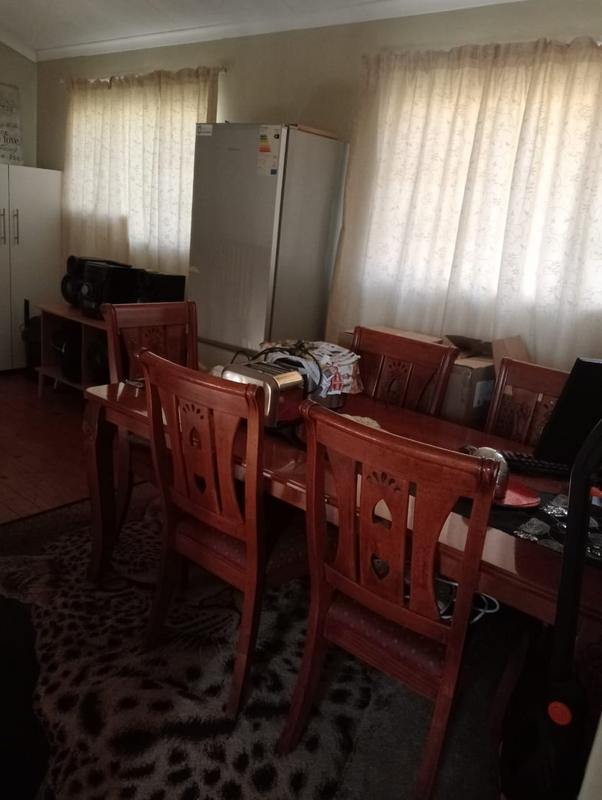 2 Bedroom Property for Sale in La Montagne Gauteng