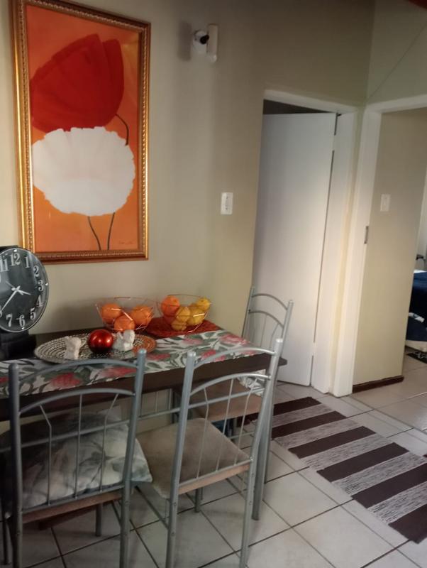 2 Bedroom Property for Sale in La Montagne Gauteng