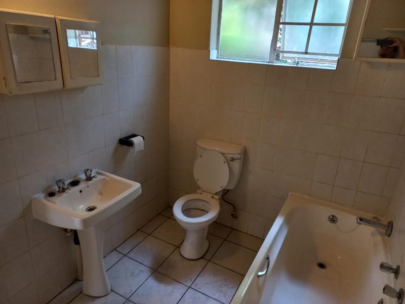 2 Bedroom Property for Sale in La Montagne Gauteng