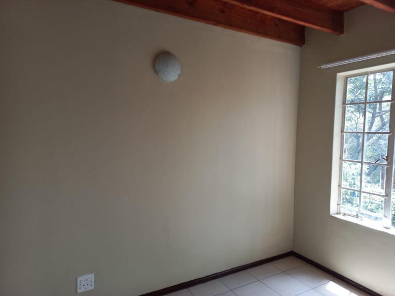 2 Bedroom Property for Sale in La Montagne Gauteng