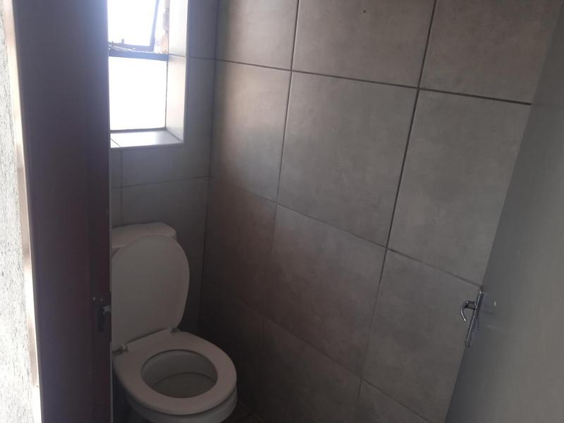 9 Bedroom Property for Sale in Olievenhoutbosch Gauteng