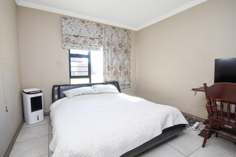 3 Bedroom Property for Sale in Amberfield Gauteng