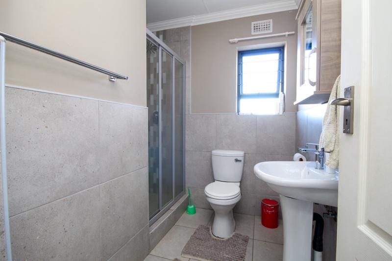 3 Bedroom Property for Sale in Amberfield Gauteng