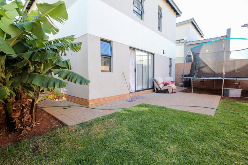 3 Bedroom Property for Sale in Thatchfield Gauteng