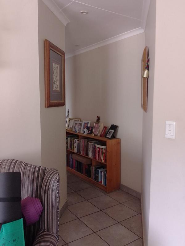 3 Bedroom Property for Sale in Petersfield Gauteng