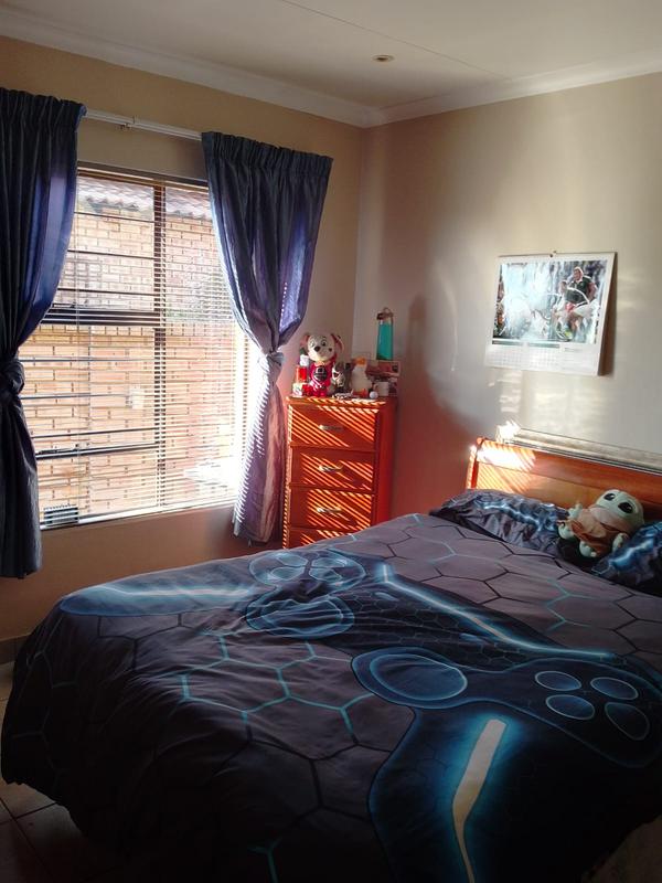 3 Bedroom Property for Sale in Petersfield Gauteng