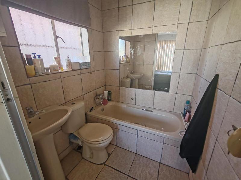 4 Bedroom Property for Sale in Misty Bay Gauteng