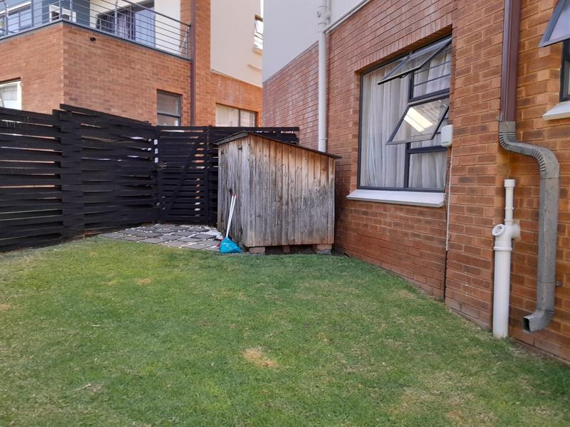 3 Bedroom Property for Sale in Greenstone Hill Gauteng