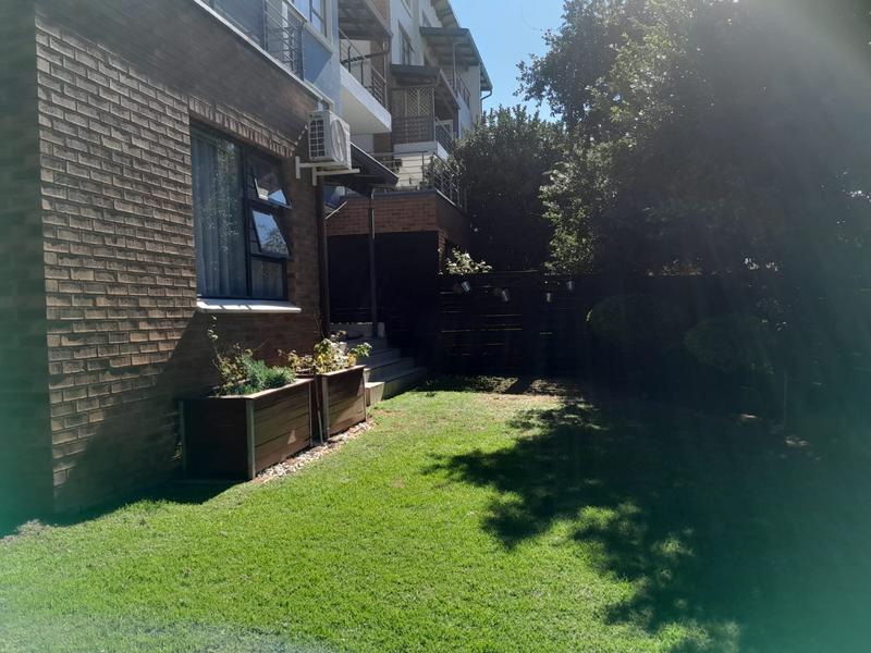 3 Bedroom Property for Sale in Greenstone Hill Gauteng