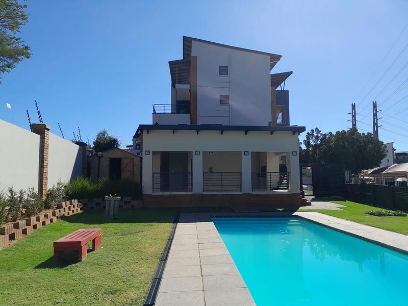 3 Bedroom Property for Sale in Greenstone Hill Gauteng