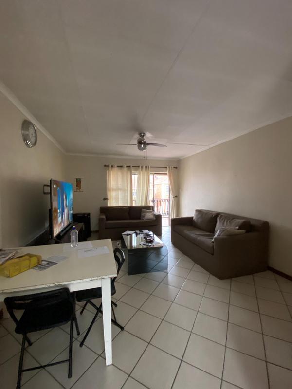 2 Bedroom Property for Sale in Vorna Valley Gauteng