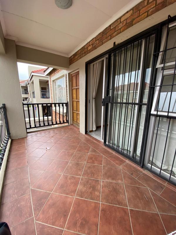 2 Bedroom Property for Sale in Vorna Valley Gauteng