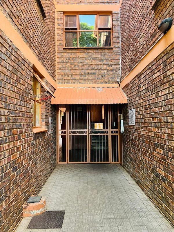 2 Bedroom Property for Sale in Pretoria North Gauteng