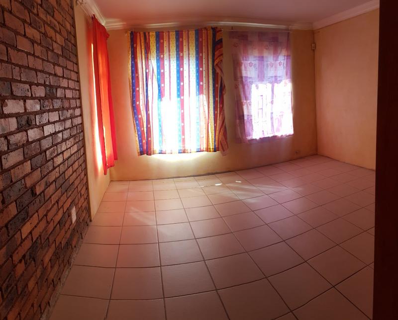 To Let 4 Bedroom Property for Rent in The Orchards Gauteng