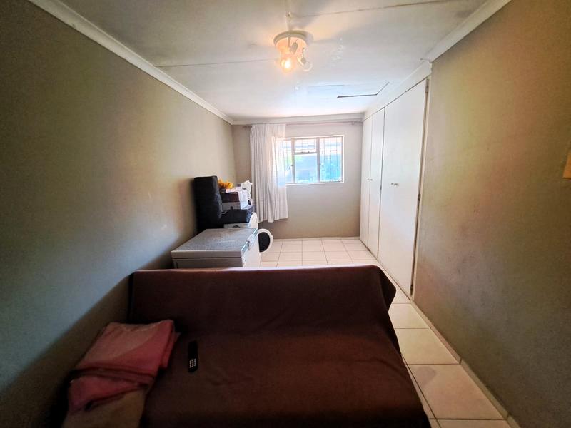 4 Bedroom Property for Sale in Heuweloord Gauteng