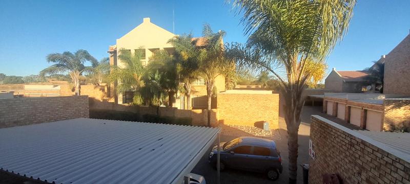 2 Bedroom Property for Sale in Raslouw A H Gauteng