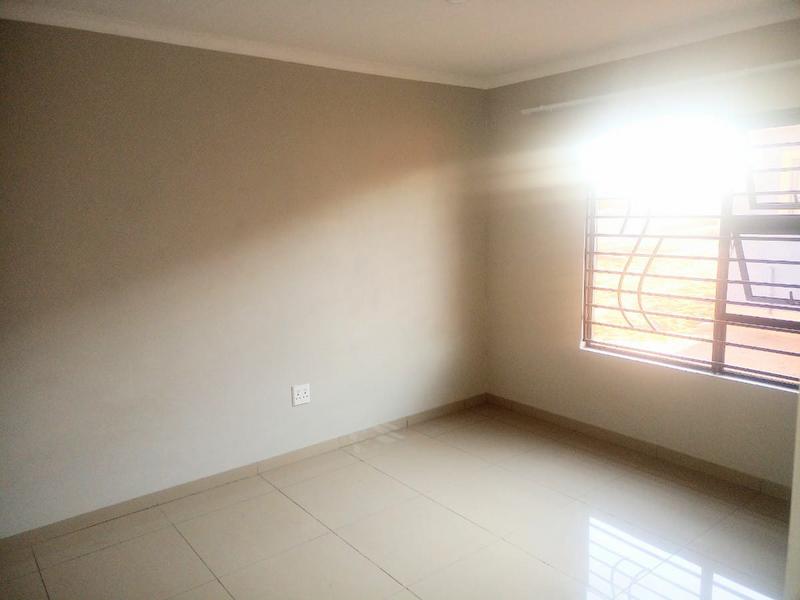 3 Bedroom Property for Sale in Protea Glen Gauteng