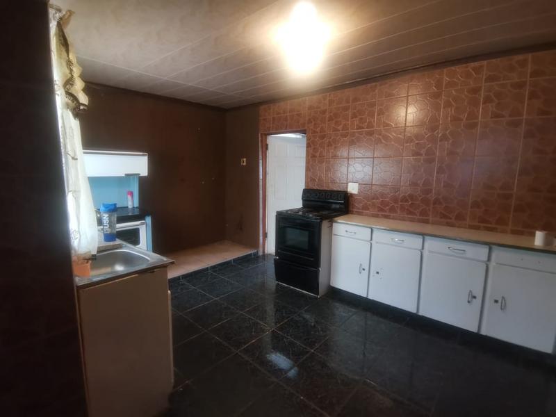 To Let 3 Bedroom Property for Rent in Daveyton Gauteng