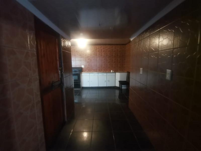 To Let 3 Bedroom Property for Rent in Daveyton Gauteng