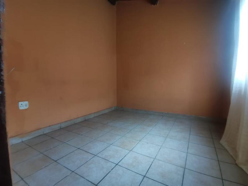 To Let 3 Bedroom Property for Rent in Daveyton Gauteng