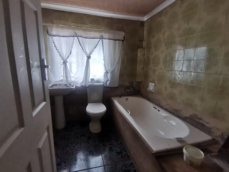 To Let 3 Bedroom Property for Rent in Daveyton Gauteng