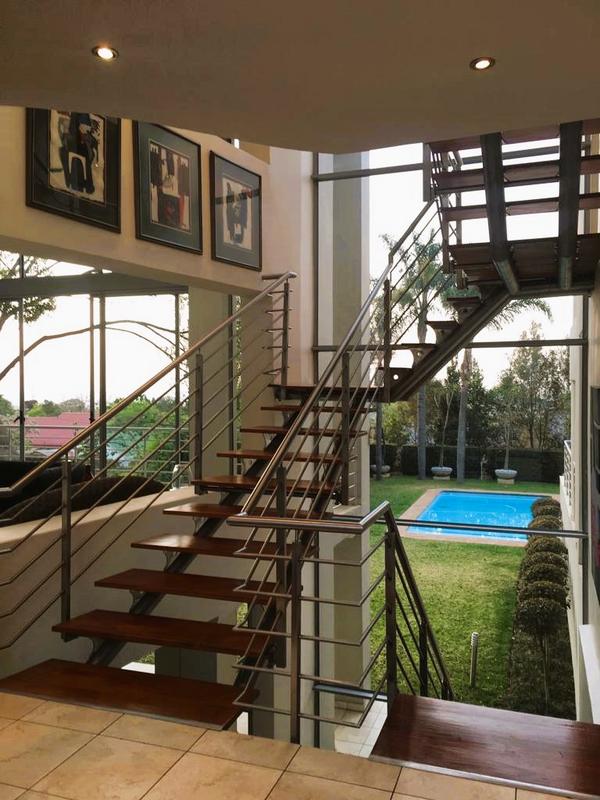 To Let 6 Bedroom Property for Rent in Waterkloof Ridge Gauteng
