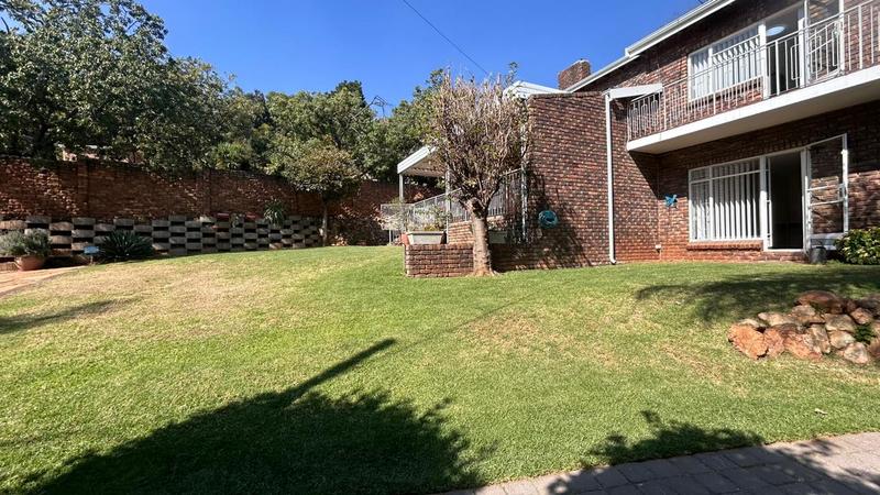 4 Bedroom Property for Sale in Bedfordview Gauteng