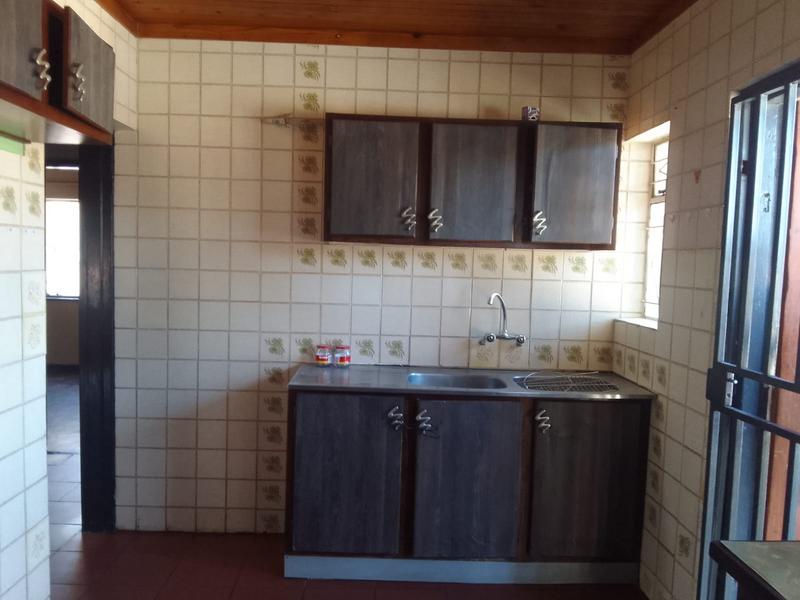 To Let 3 Bedroom Property for Rent in Sophiatown Gauteng