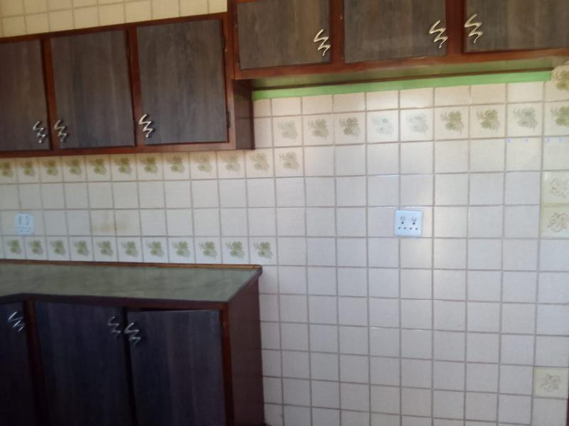 To Let 3 Bedroom Property for Rent in Sophiatown Gauteng