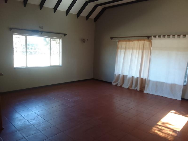 To Let 3 Bedroom Property for Rent in Sophiatown Gauteng