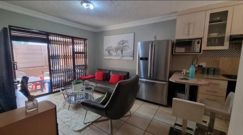 2 Bedroom Property for Sale in Florida Gauteng