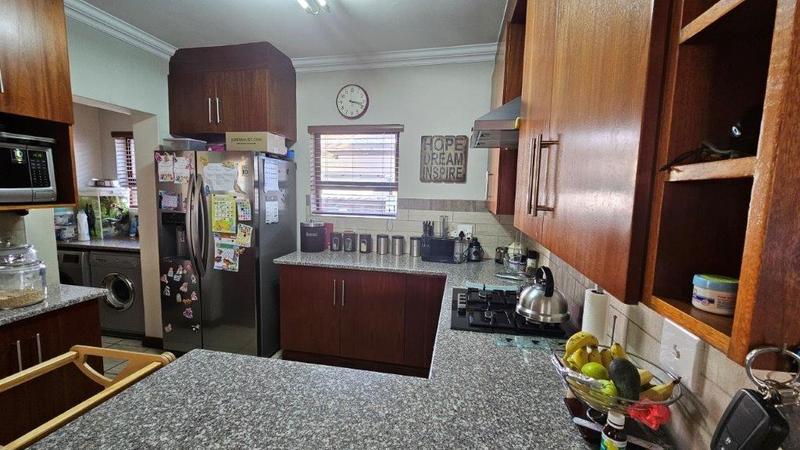 3 Bedroom Property for Sale in Midstream Hill Gauteng