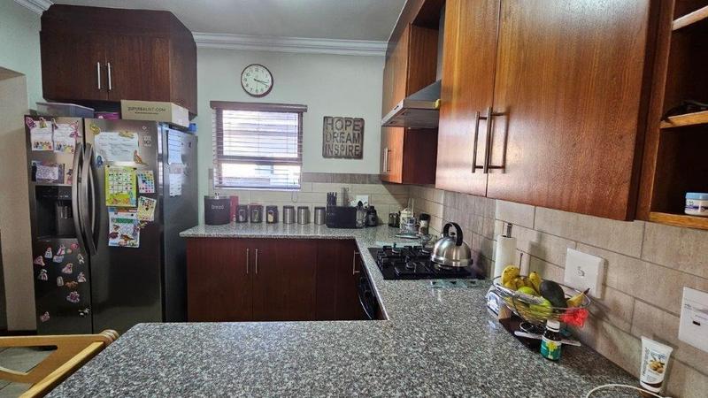 3 Bedroom Property for Sale in Midstream Hill Gauteng